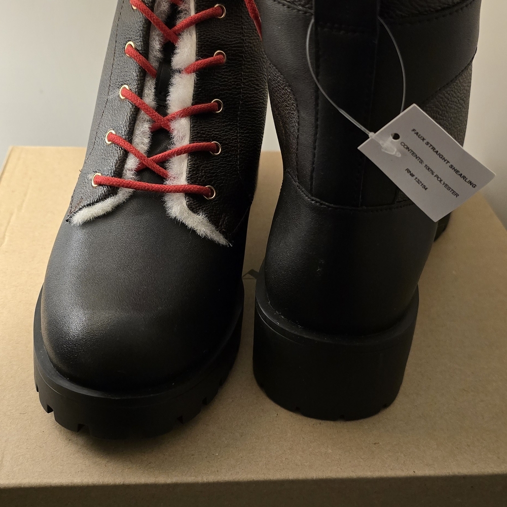 COACH Lorraine Sig Boots NWT Size 7 - Picture 6 of 7